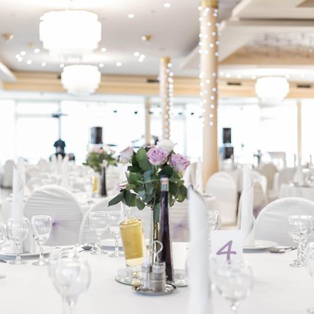 וודיצה Hotel Punta מראה חיצוני תמונה