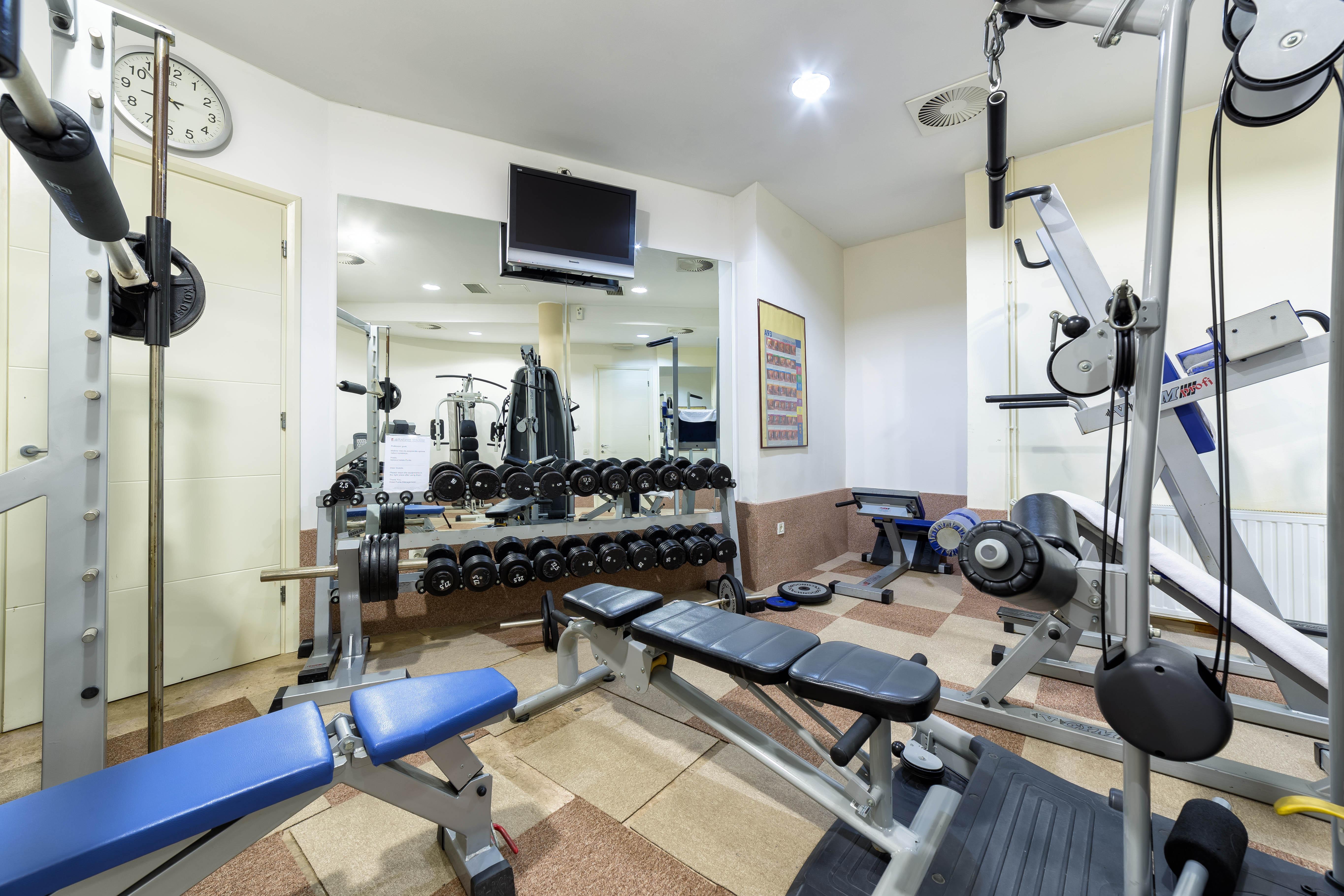 וודיצה Hotel Punta מראה חיצוני תמונה