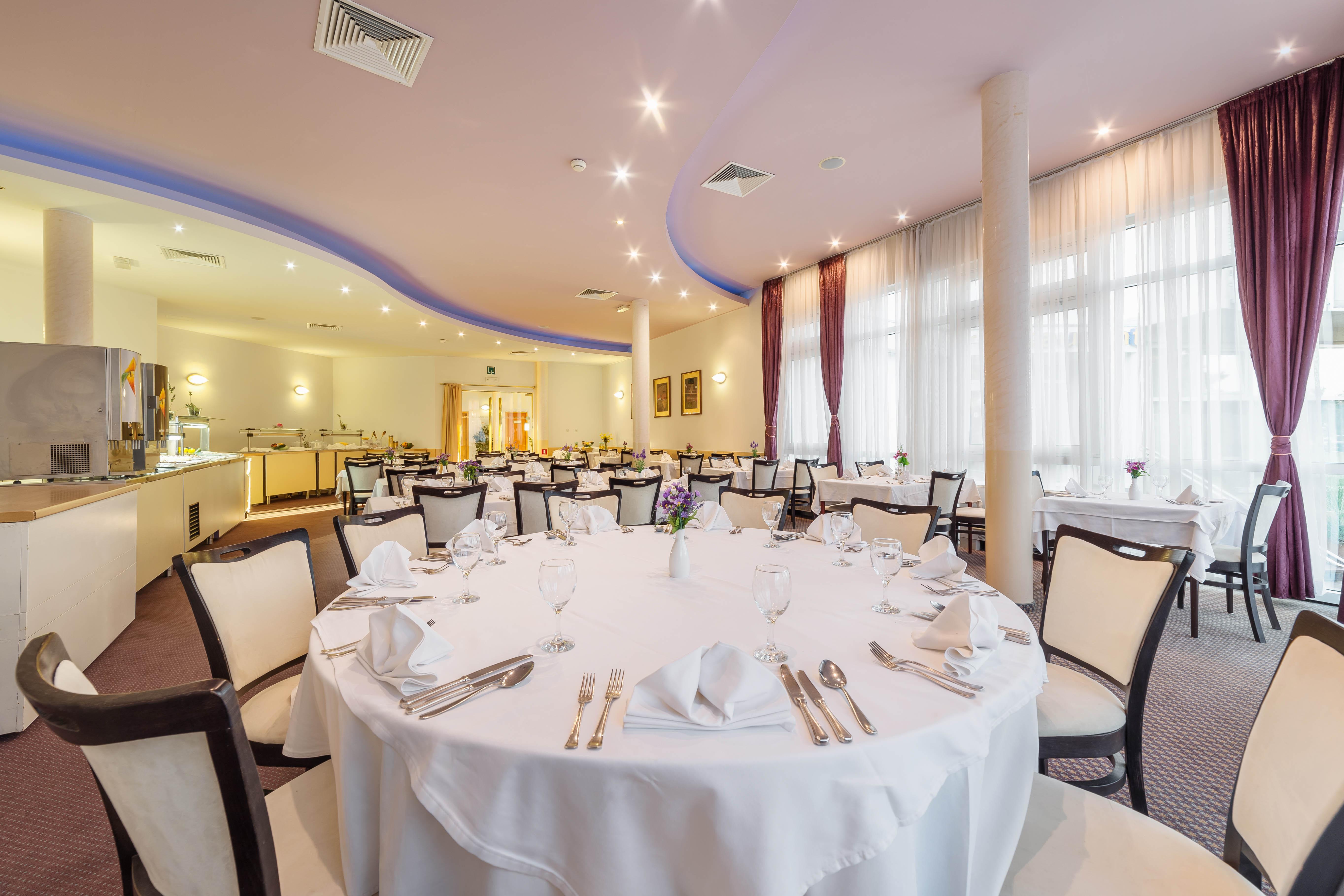 וודיצה Hotel Punta מראה חיצוני תמונה