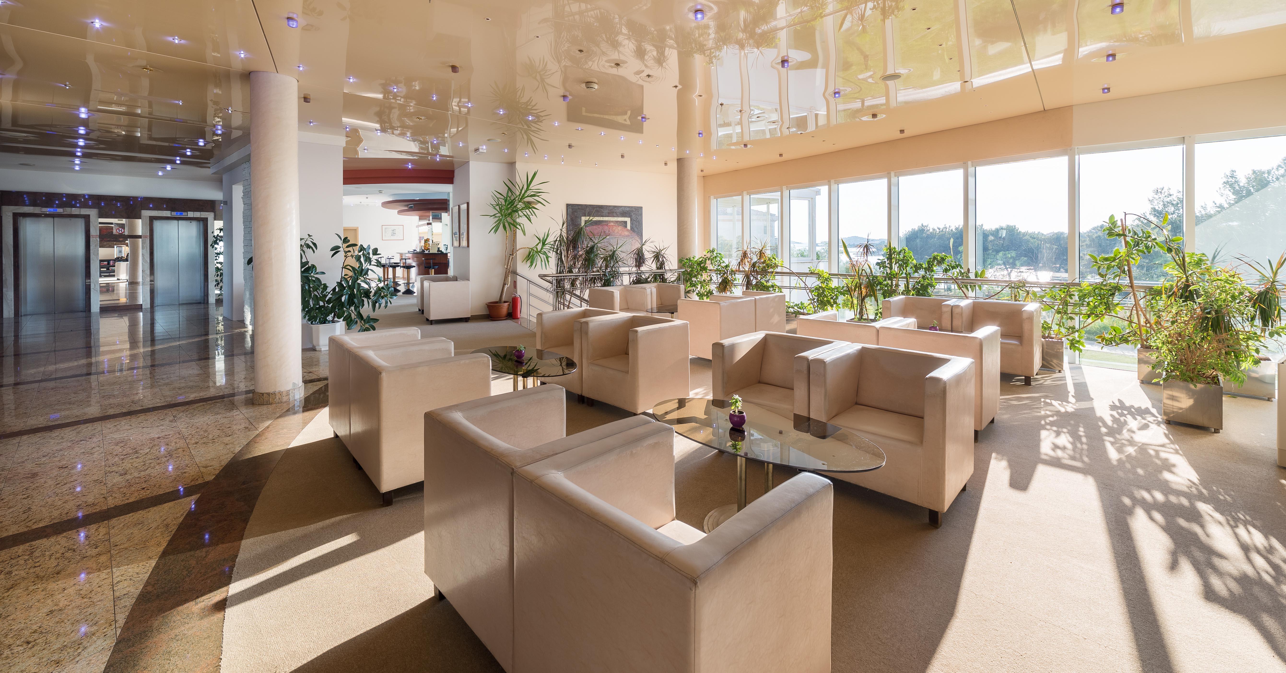 וודיצה Hotel Punta מראה חיצוני תמונה
