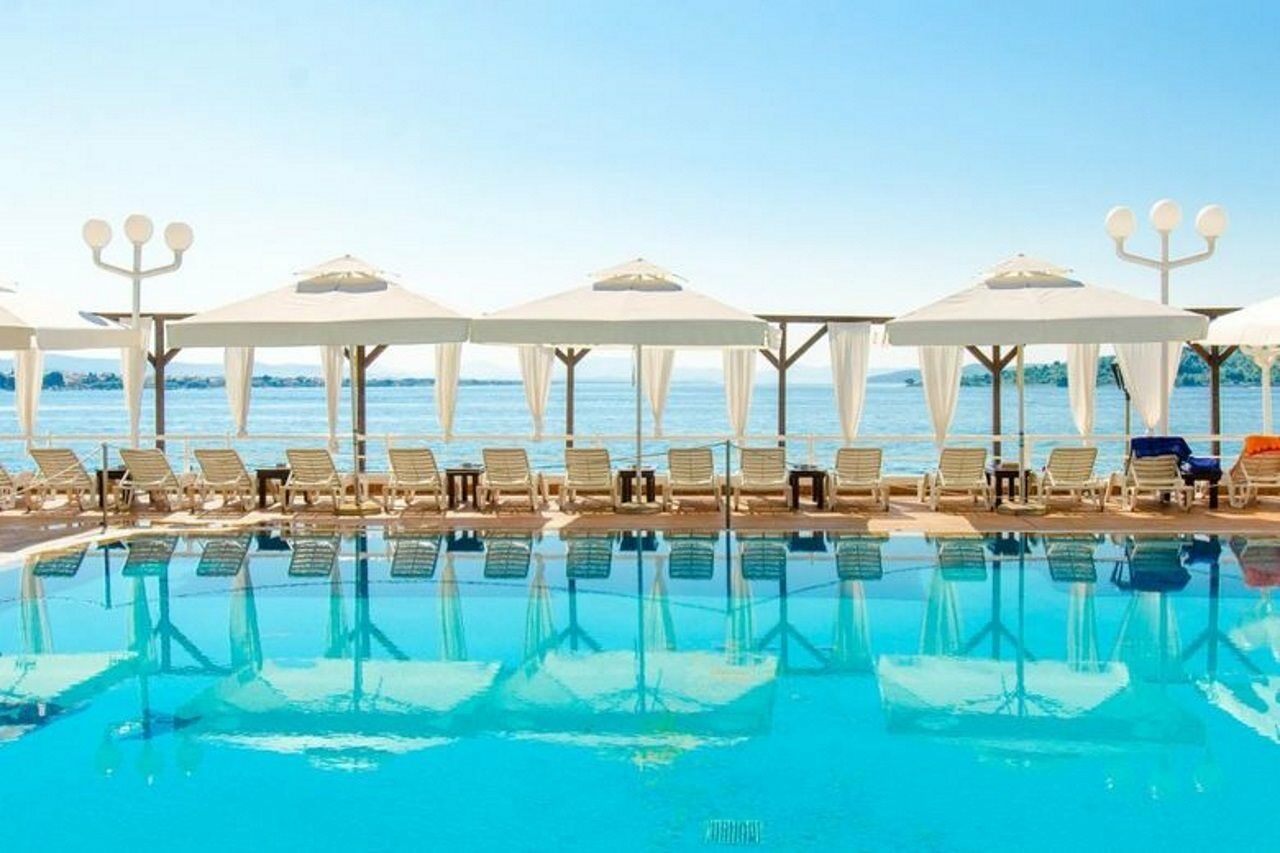וודיצה Hotel Punta מראה חיצוני תמונה