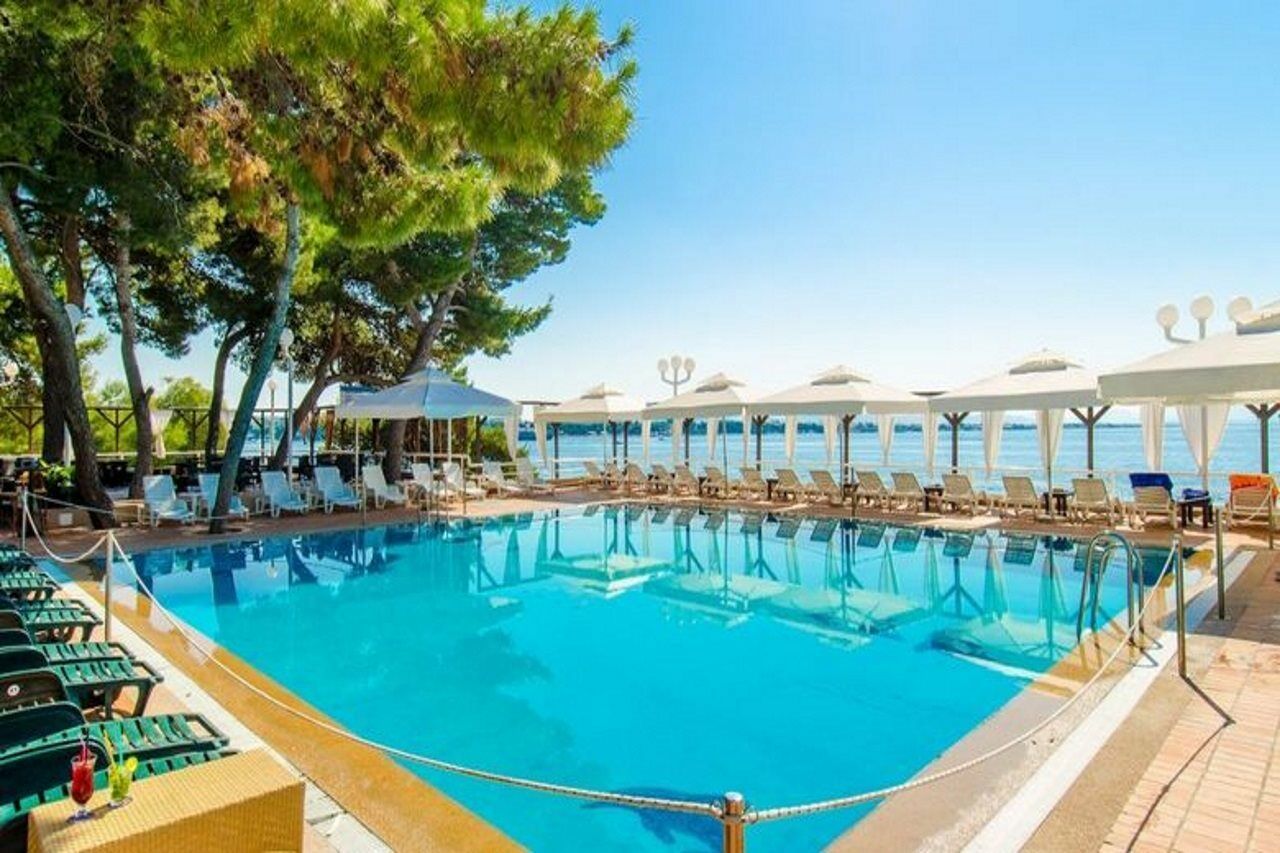 וודיצה Hotel Punta מראה חיצוני תמונה